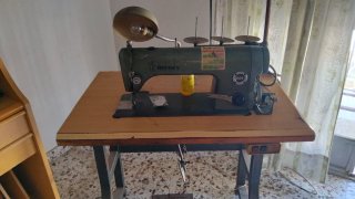 Máquina de coser industrial Refrey 906 vintage