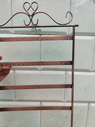 Expositor de pendientes cobre
