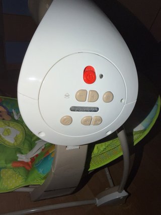 Amaca para bebé con movimiento y sonidFisher-Price