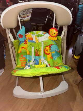 Amaca para bebé con movimiento y sonidFisher-Price