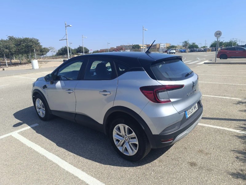 Renault Captur 2023 - foto 1