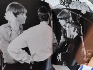 CD doble The Beatles Revolver