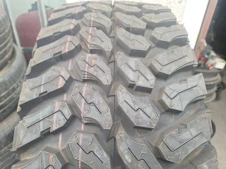 30 x 10.00 R14 60M Maxxis - 1 neumático Km.0