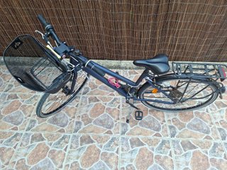 Bicicleta Urbana B'TWIN Azul con Cesta