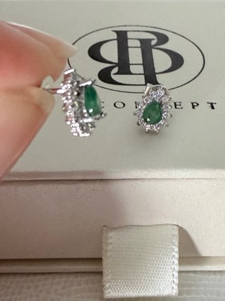 Pendientes B.Concept Esmeraldas
