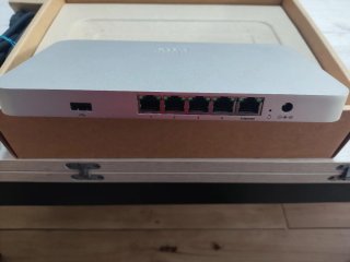 Cisco Meraki MX64-HW Security & SD-WAN