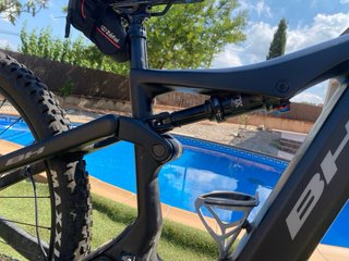 Bicicleta Eléctrica BH Atomx Lynx carbon 8.7