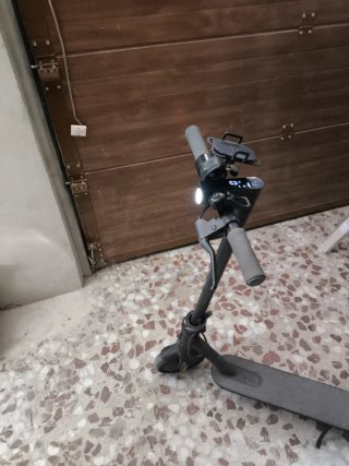 Patinete eléctrico plegable