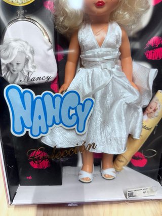 Nancy Marilyn Divas Famosa 2015 Caja