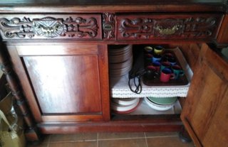 Mueble alacena vitrina estilo Alfonsino siglo XIX