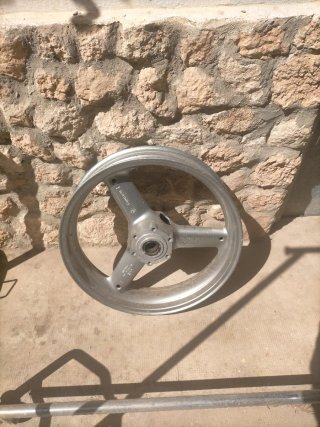 Llantas Triumph ST Sprint 955i