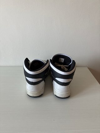 Zapatillas Puma Altas Blancas y Negras