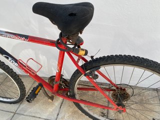 Bicicleta de adulto para reparar. EN PUNTA UMBRÍA.