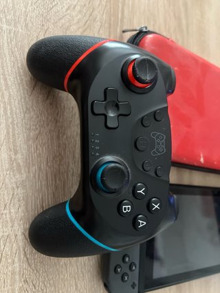 Nintendo Switch V2 con mando y dock