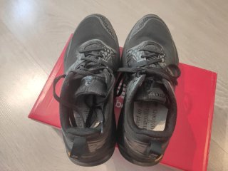 New Balance Hierro 8 T.38 Mujer