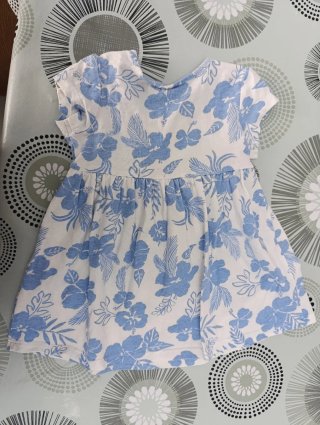 2 Vestidos bebé flores azul y azul