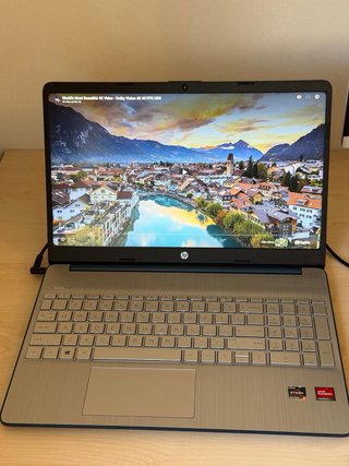 HP 15 Ryzen 5 5500U SSD 256GB