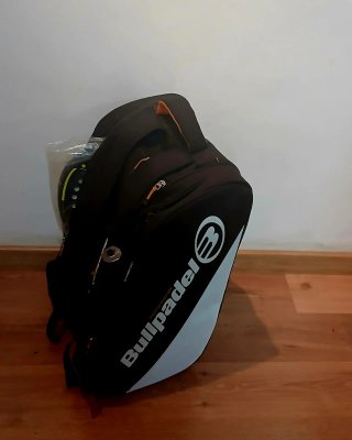 Pack 2 Palas Padel y Paletero Bullpadel