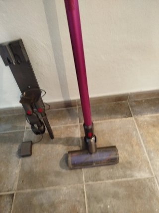 Aspirapolvere Dyson V7 portatile
