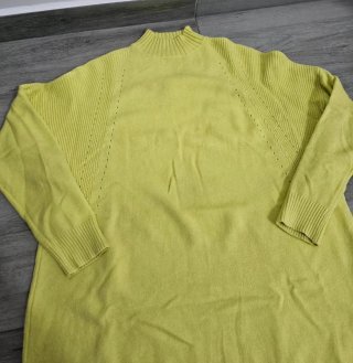 Jersey punto cuello alto verde lima