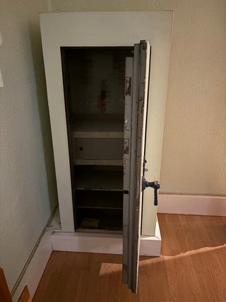 LOCAL EN VENTA EN PLENO ORDOÑO II – LEÓN | 24 m²