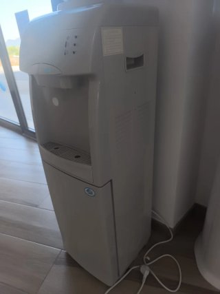 Dispensador de agua Uditec