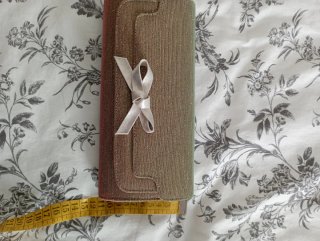 Cartera de fiesta dorada