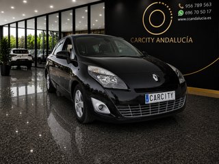 Renault Scenic 2011