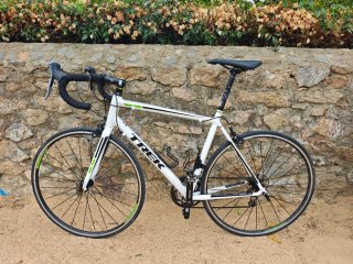 Bicicleta Trek ONE Serie 1.5 T-56