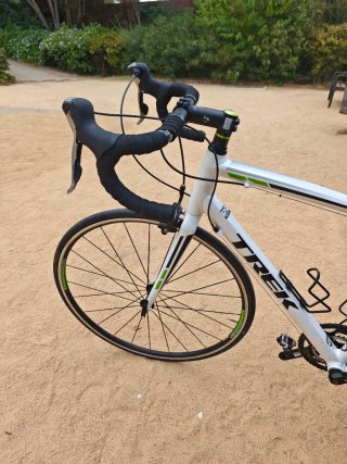 Bicicleta Trek ONE Serie 1.5 T-56