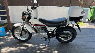 Suzuki VanVan 125  Muy  cuidada. Solo 2950km