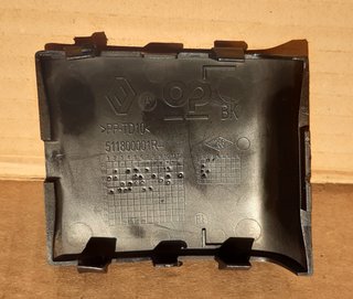 TAPA DE REMOLCADO RENAULT MEGANE III