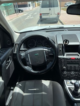 Land Rover Freelander 2011