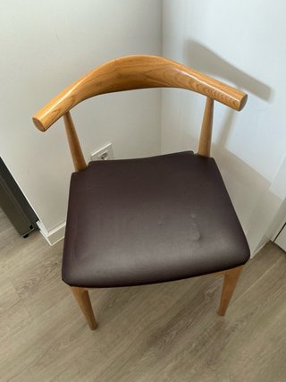 2 Sillas Modernas Madera y Piel