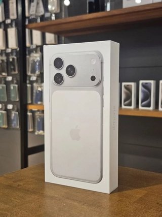 IPHONE 17 PRO MAX 256GB PLATA PRECINTADO