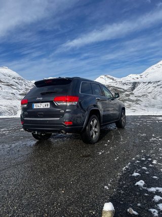 Jeep Grand Cherokee Overland