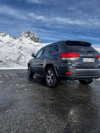 Jeep Grand Cherokee Overland