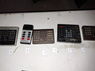 Mandos a distancia Grundig antiguos