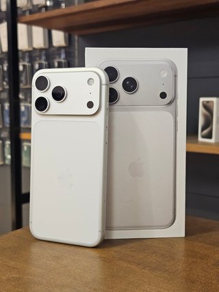 IPHONE 17 PRO MAX 256GB PLATA BATERIA 100%