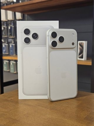 IPHONE 17 PRO MAX 256GB PLATA BATERIA 100%