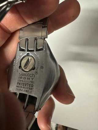 Reloj Swatch IRONY AG2026