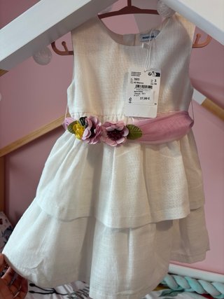 Vestido Mayoral blanco con flores