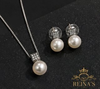 Conjunto bisutería collar y pendientes perla
