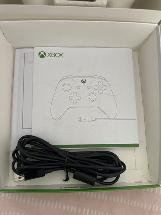 Mando Xbox Negro + Cable para Windows