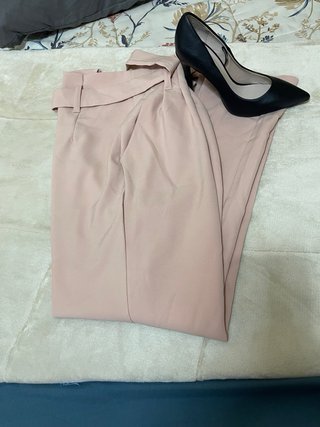 Pantalones verdes y beige, negro, azul, baqueros