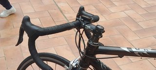 2 Bici da Corsa - Telaio Blu e Nera