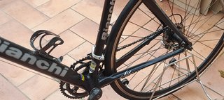 2 Bici da Corsa - Telaio Blu e Nera