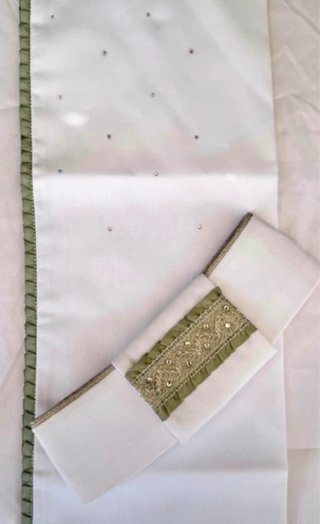 Plastrón Doma Swarovski Hecho a Mano - Nuevo