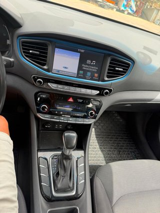 Hyundai IONIQ 2018