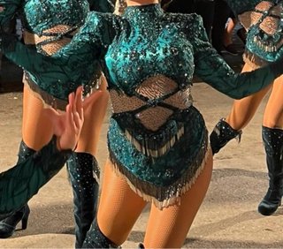 Traje Carnaval Brillante Talla 36-38